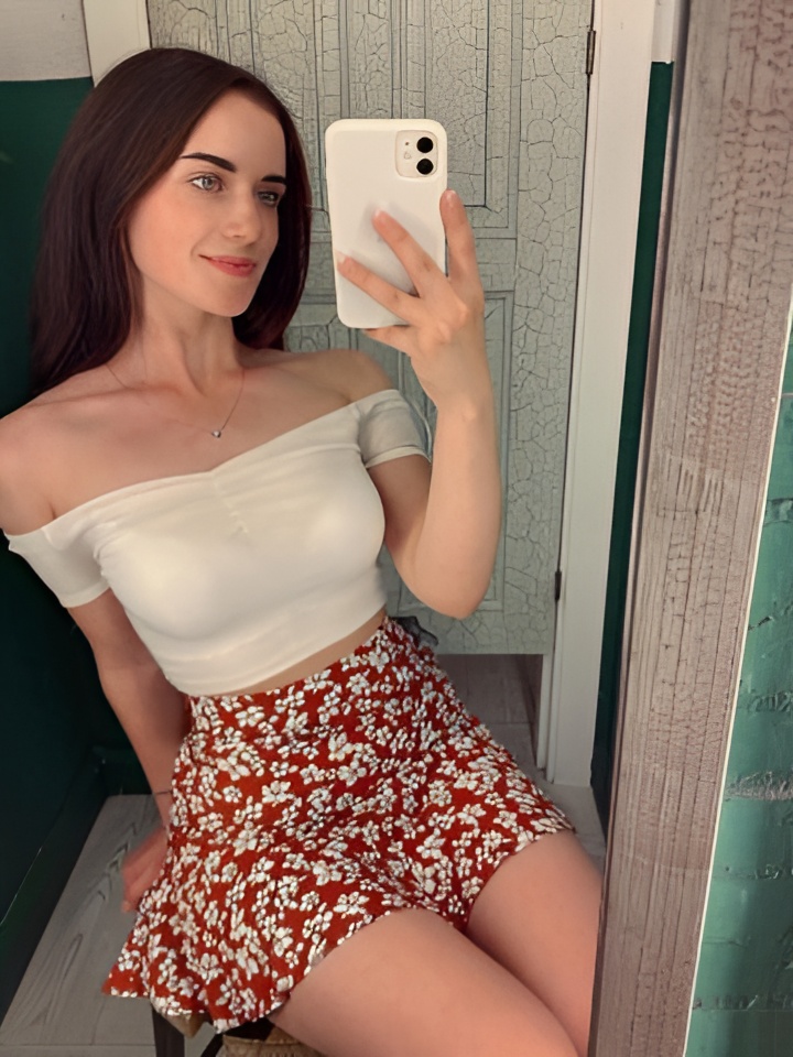 Ида привлекальеная девушка из Опочка цена от 10000 руб