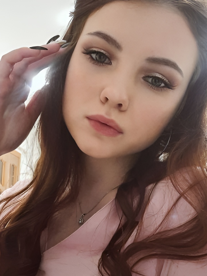 Любовь привлекальеная девушка из Опочка цена от 2500 руб