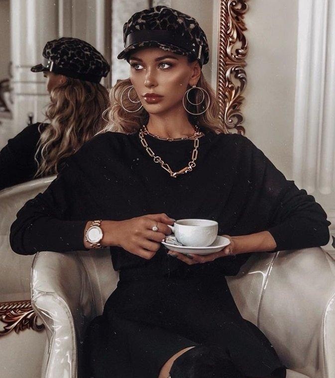 Яна привлекальеная девушка из Опочка цена от 3500 руб