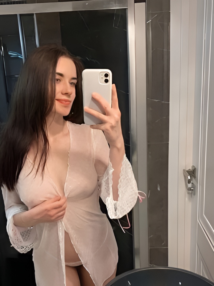 Индивидуалка Ида, доступна для личного знакомства от 10000 руб