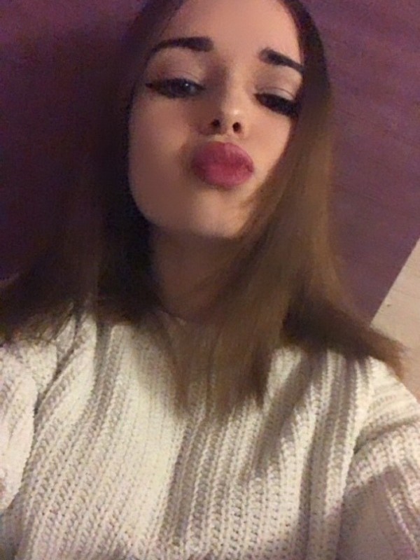 Оксанка привлекательная девушка из Опочка цена от 3000 руб